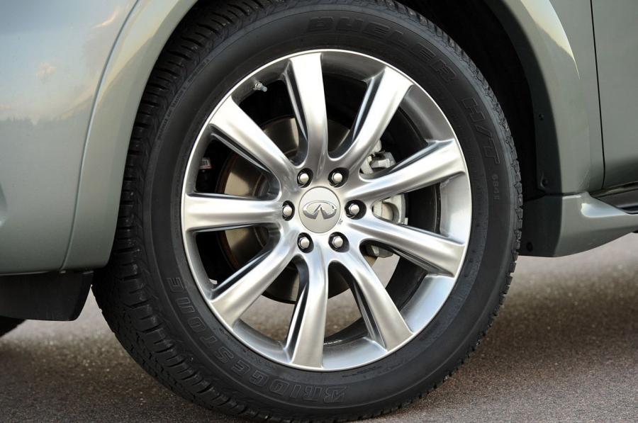  Infiniti QX56 2012 года  (фото 56 из 64)